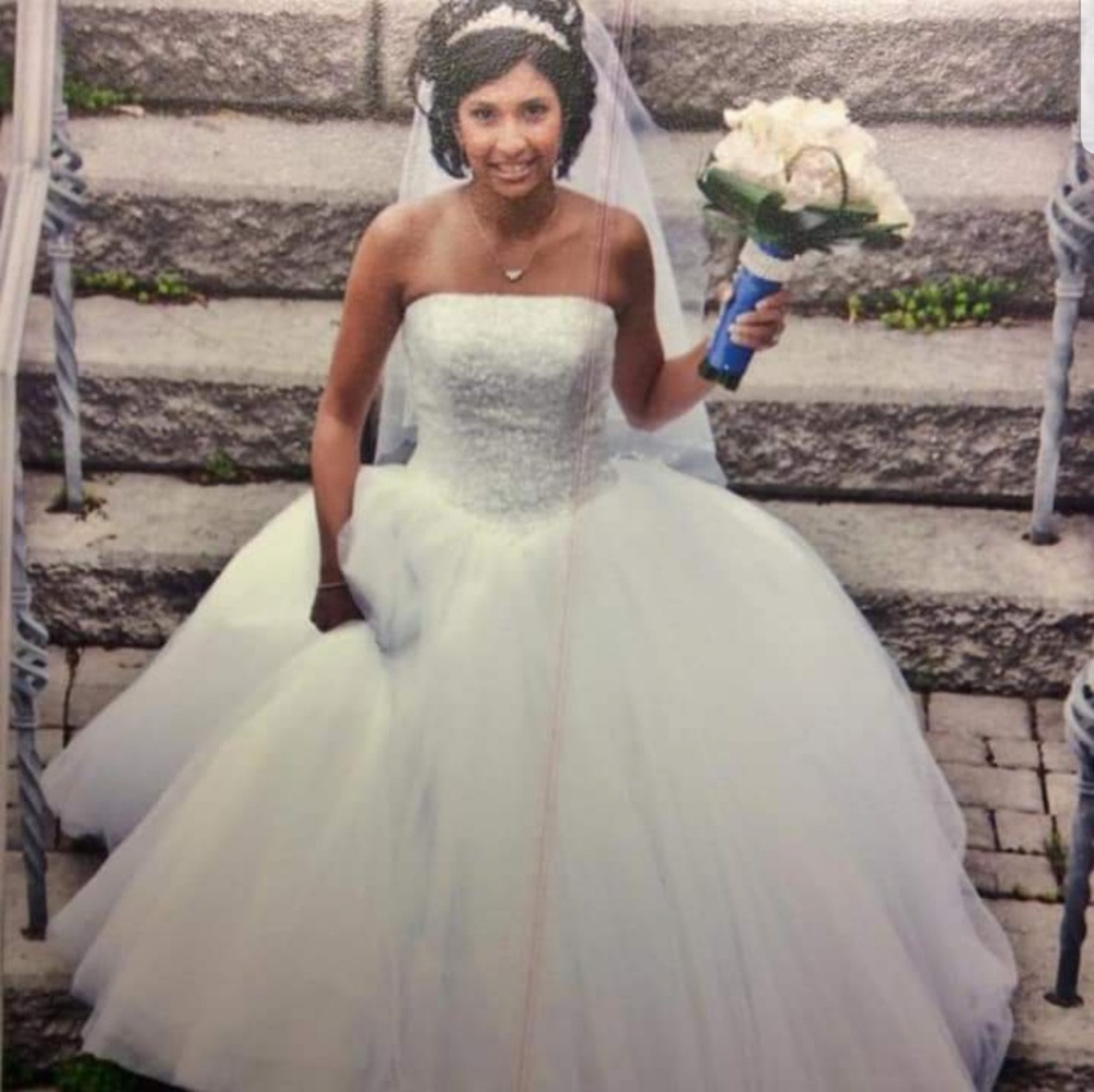 Oleg Cassini wedding gown